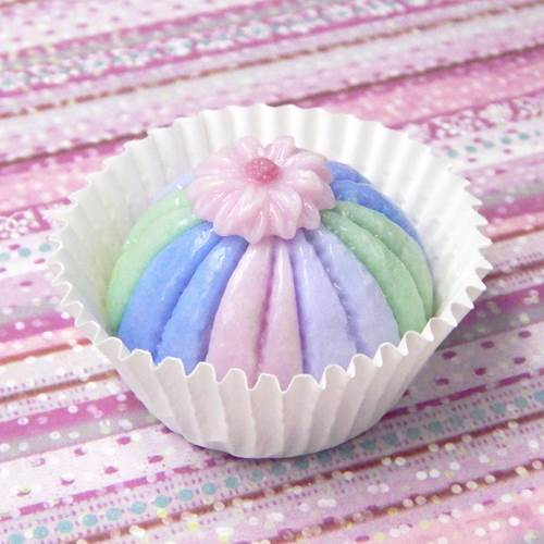 Click to view detail for HG-186 Segmented Ball-Blue/Pink/Green $48